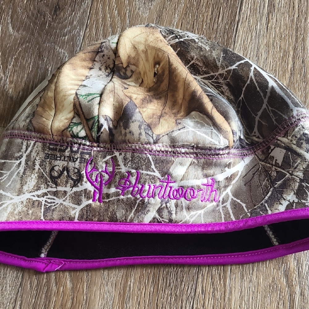 Huntworth Camouflage Beanie with Pink Trim